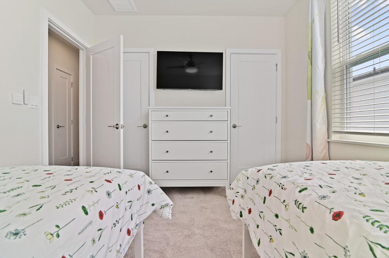 New Modern & Spacious Townhouse Near Disney - 4Br And 3Fb Orlando Exterior photo